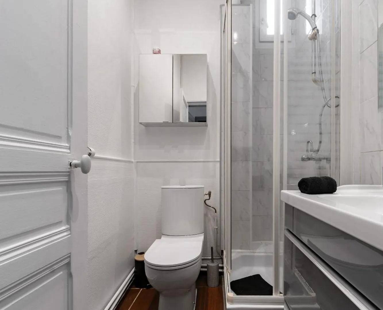 L'Alliotaux - Appartement Calme Et Design - Parking Gratuit Vichy 0*,  France