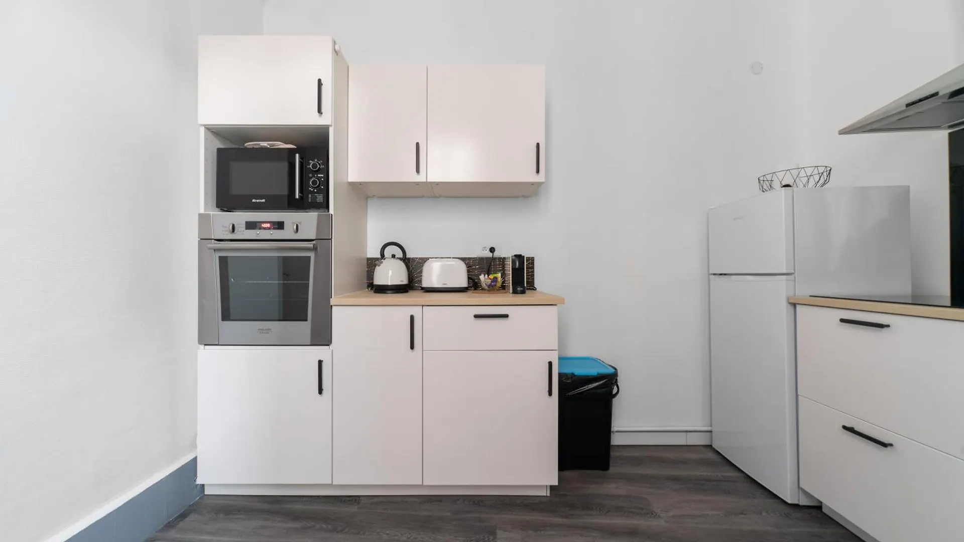 L'Alliotaux - Appartement Calme Et Design - Parking Gratuit Vichy Apartment